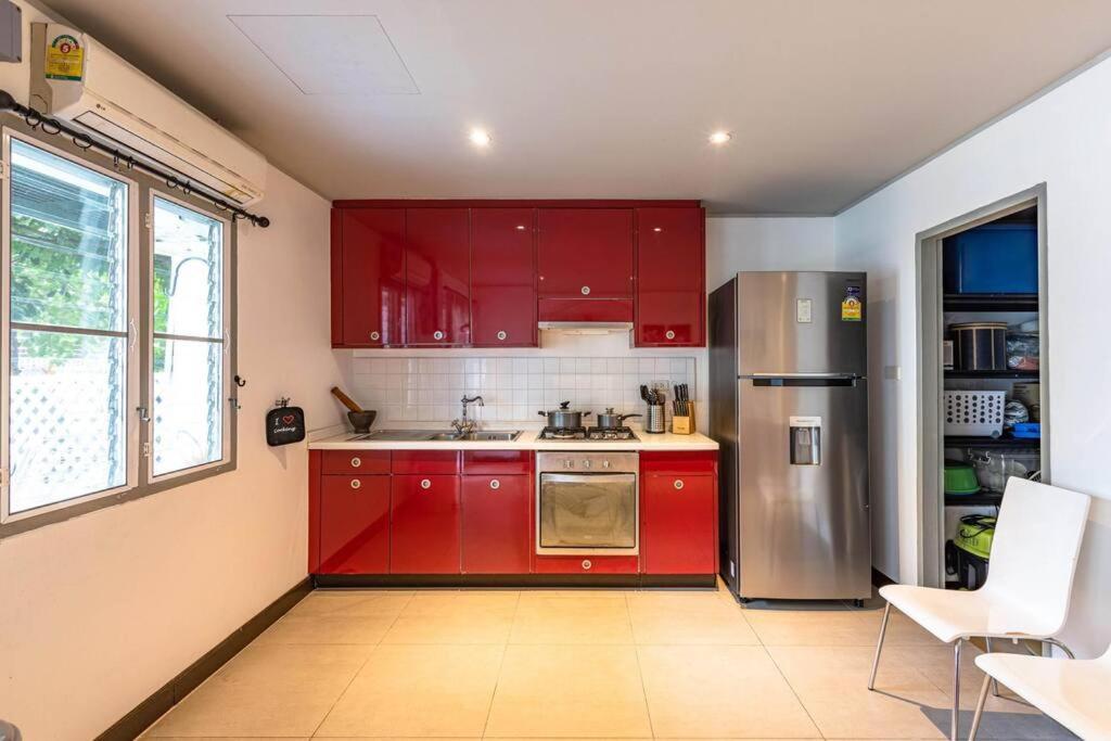 4 Bedroom Townhouse In Great Location! Хуа Хин Экстерьер фото